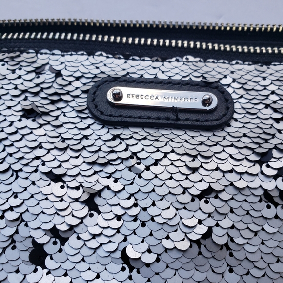 NWOT Rebecca Minkoff silver and black large reversible sequin clutch - Picture 9 of 11